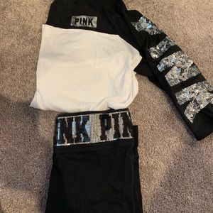 Vicroria secrets yoga set